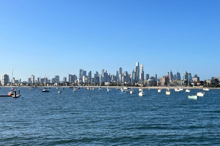 Tipps Melbourne Skyline St. Kilda Pier
