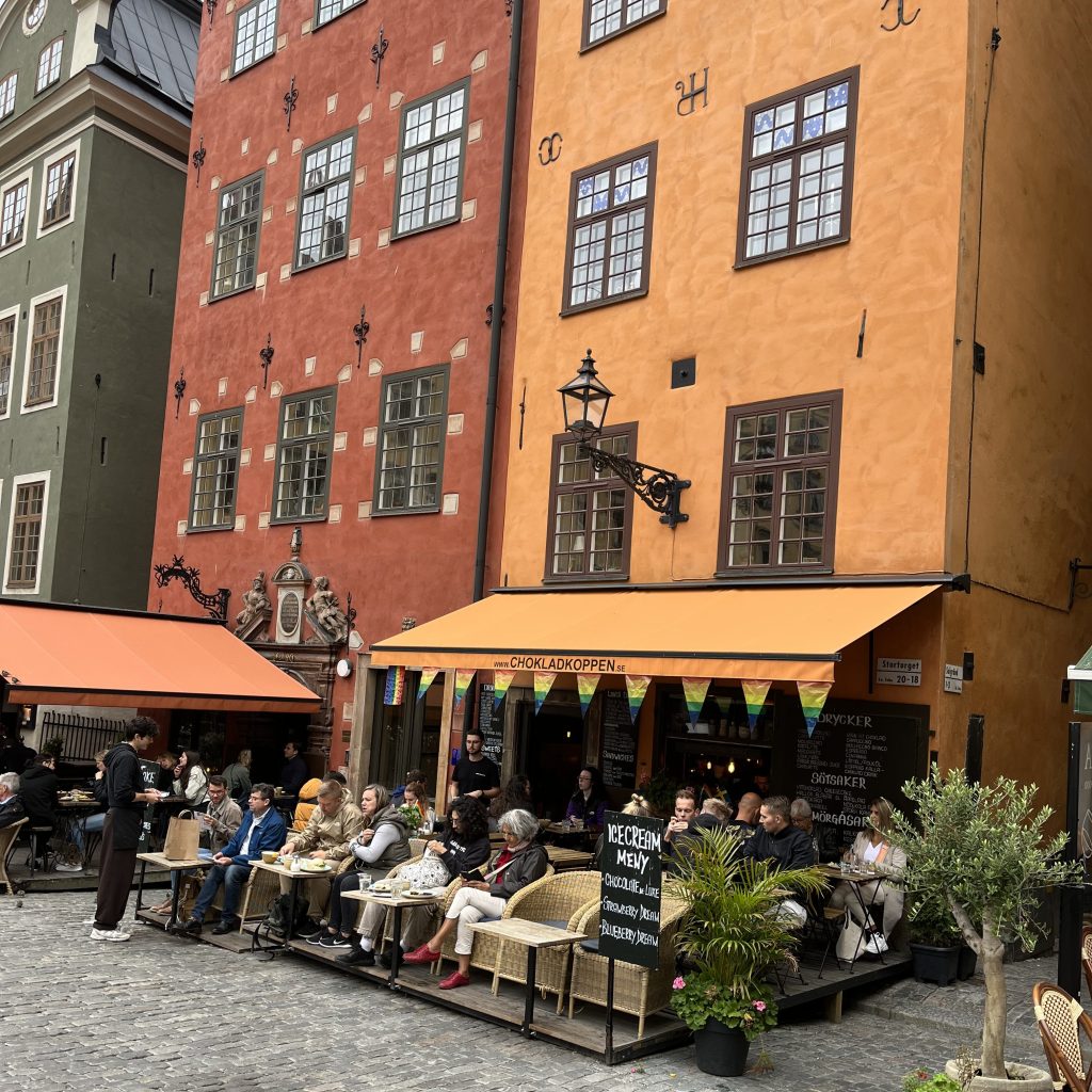 Blick auf das Café am Stortorget